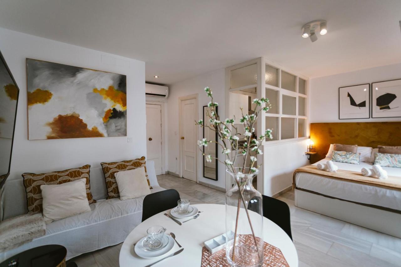 Complete Studio With Terrace - 1Bth- La Giralda Appartement Sevilla Buitenkant foto